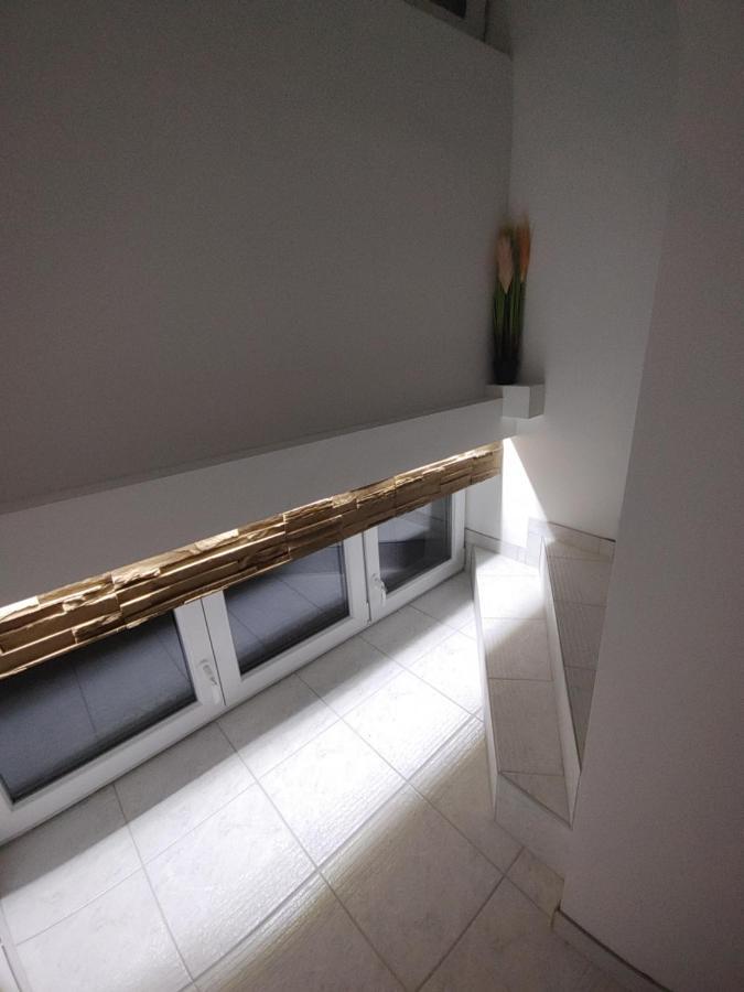 Fiesta Apartman Miskolc Esterno foto