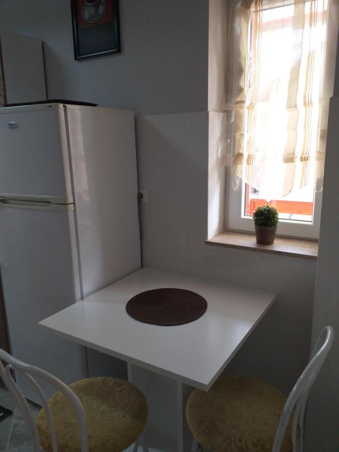 Fiesta Apartman Miskolc Esterno foto
